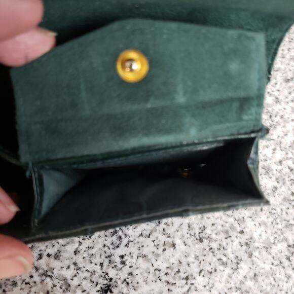 VTG Eel Skin Womens‎ Wallet Black Or Very Deep Green. Green Stitching & Interior - Picture 11 of 16